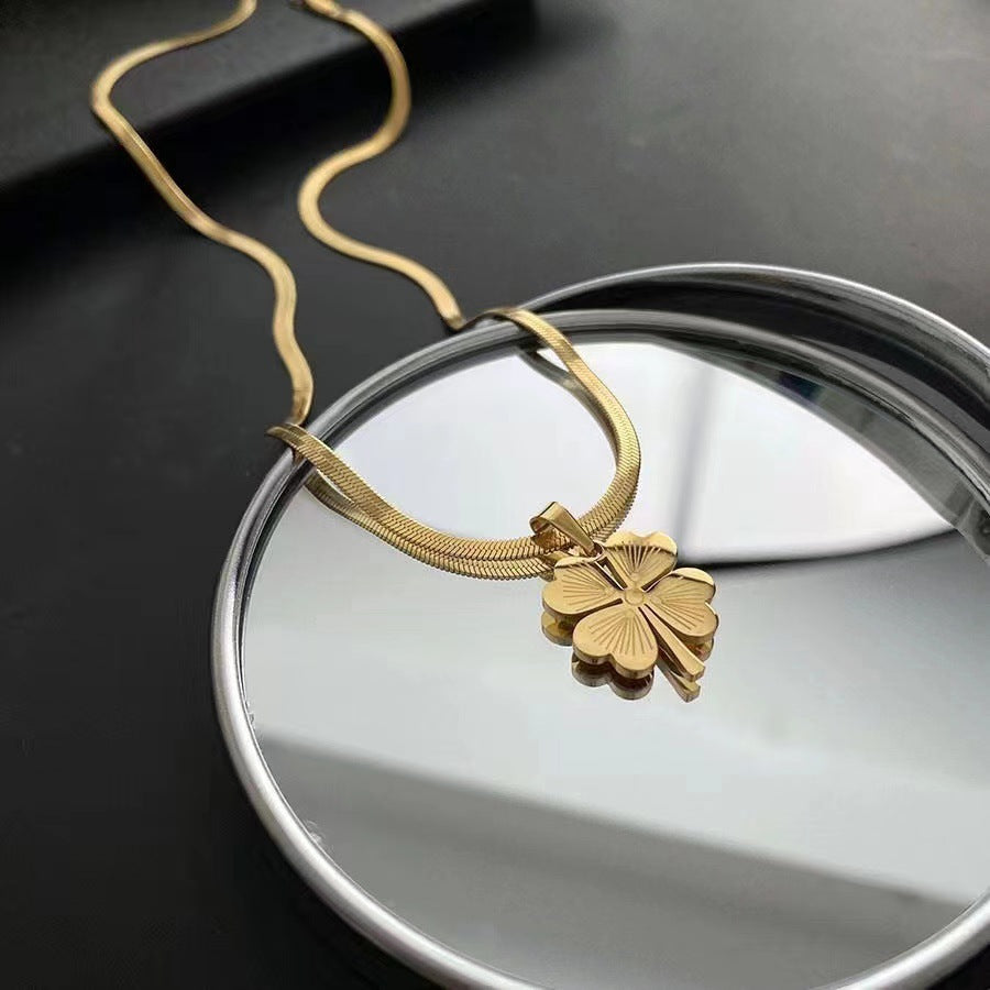 Golden Clover choker